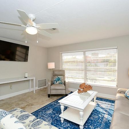 Canal 311 - Right In Siesta Key Village! 사라소타 외부 사진