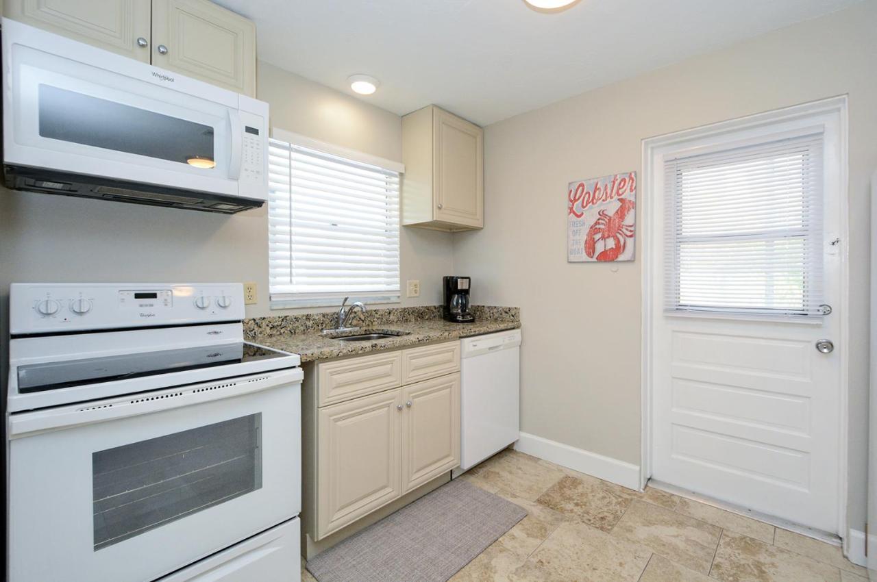 Canal 311 - Right In Siesta Key Village! 사라소타 외부 사진